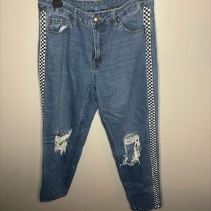 Empyre Eileen Distressed Mom Jeans Blue with Black and White Checkerboard sz 7